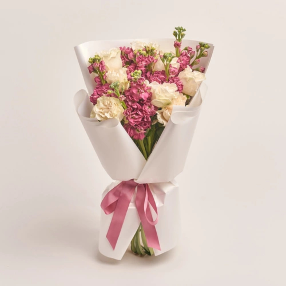 Pink Bliss Matthiola Rose Bouquet