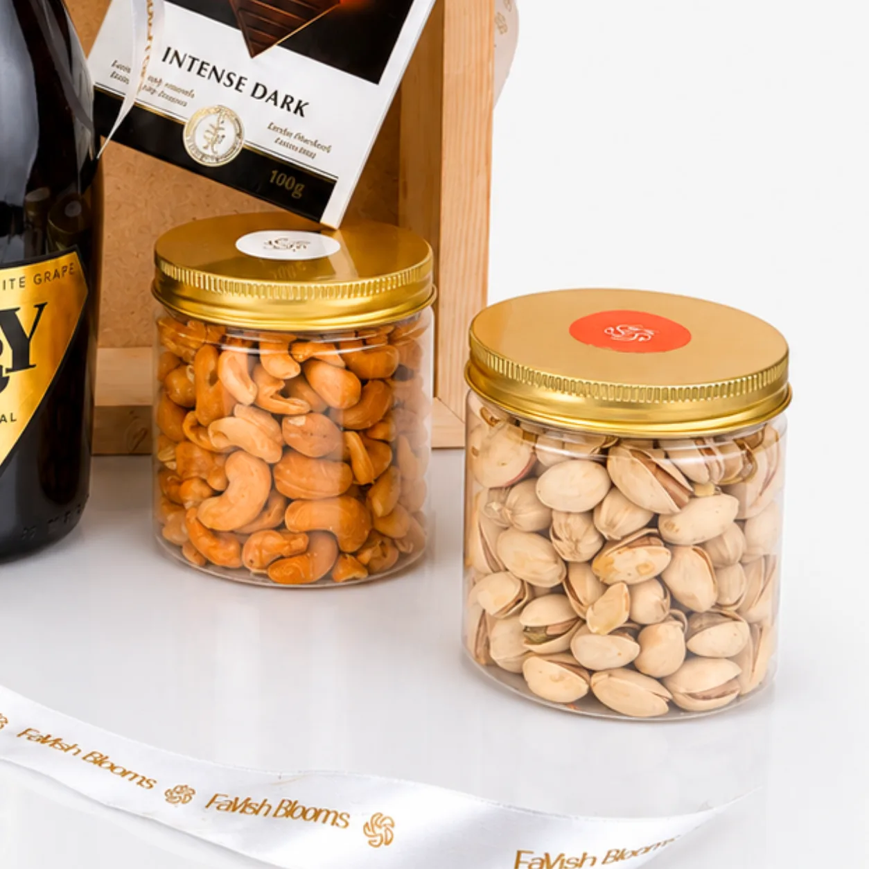 Premium Dry Fruits and Gourmet Gift Hamper for gifting in Dubai