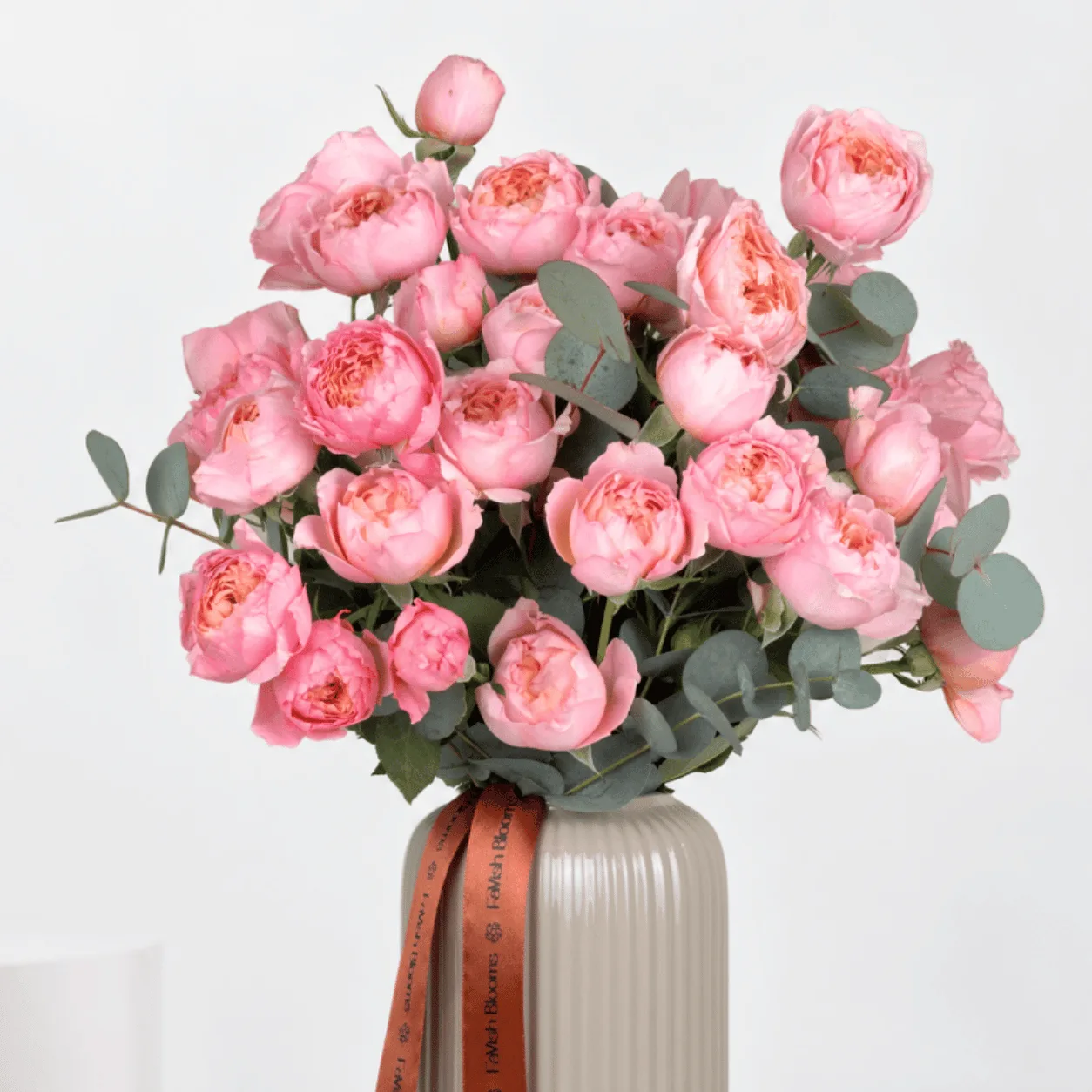 Premium Juliette Spray Rose Vase featuring delicate blooms for elegant gifting in Dubai.