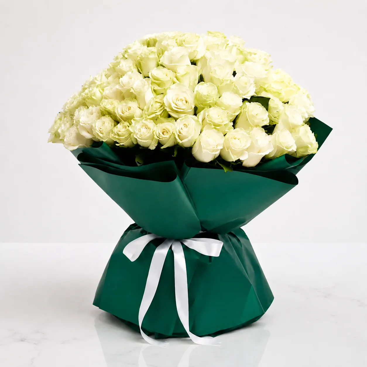 101 Roses Mondial Bouquet with elegant white roses in luxury wrapping