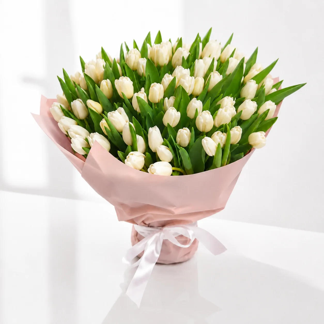 Fresh 75 white tulips bouquet for elegant gifting in Dubai