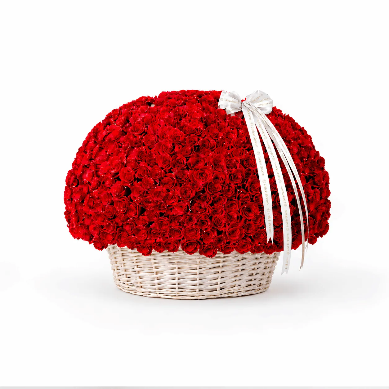 Royal 801 Red Roses Basket