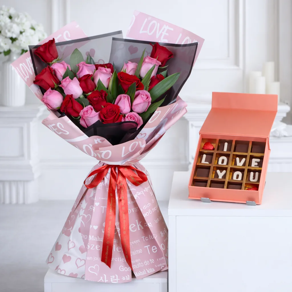 Red and pink roses bouquet with Love You chocolate gift box