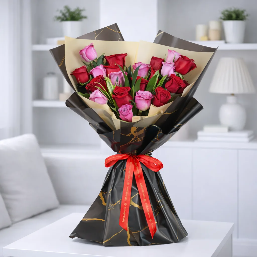 Elegant red & pink roses bouquet luxury black marble wrap