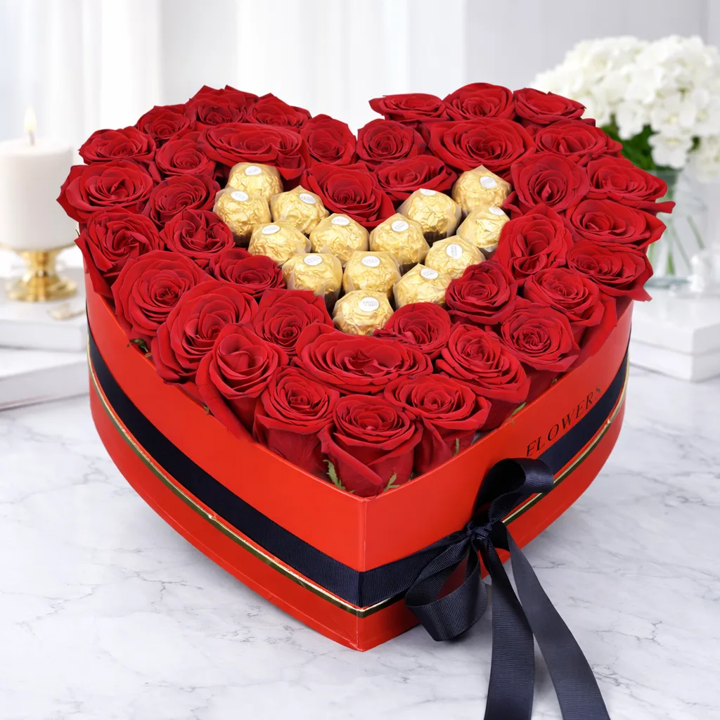 Romantic heart rose box with Ferrero chocolates surprise