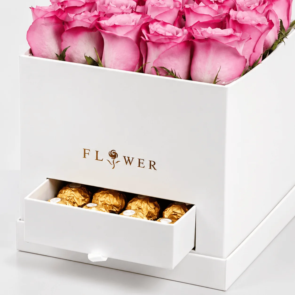 Romantic 25 purple roses and Ferrero Rocher gift box for special occasions in Dubai.