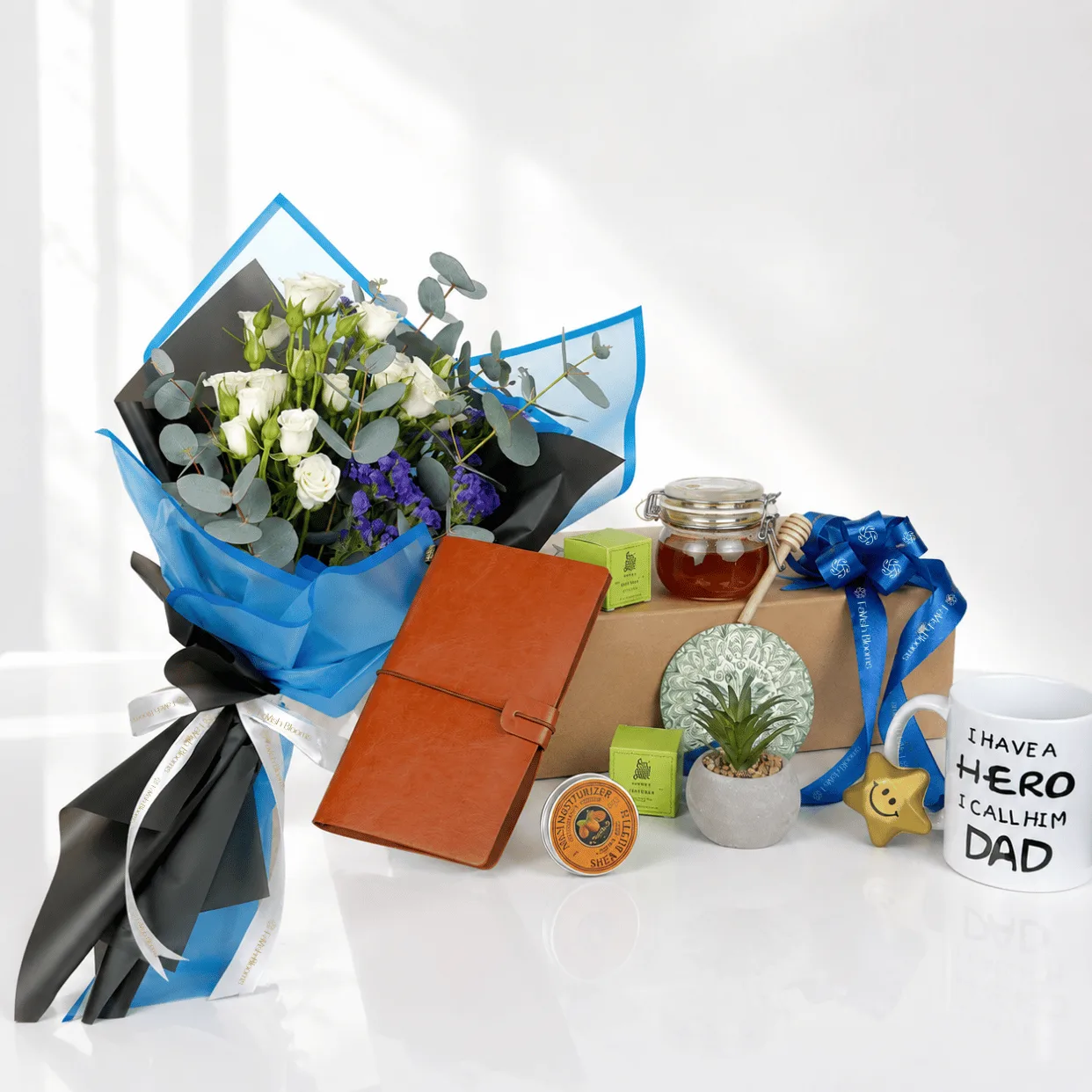 Dad My Star Hamper with Floral Bouquet