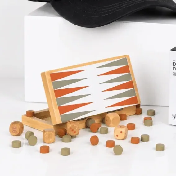 Best Dad Ever premium gift hamper with gourmet chocolates and elegant Father’s Day packaging