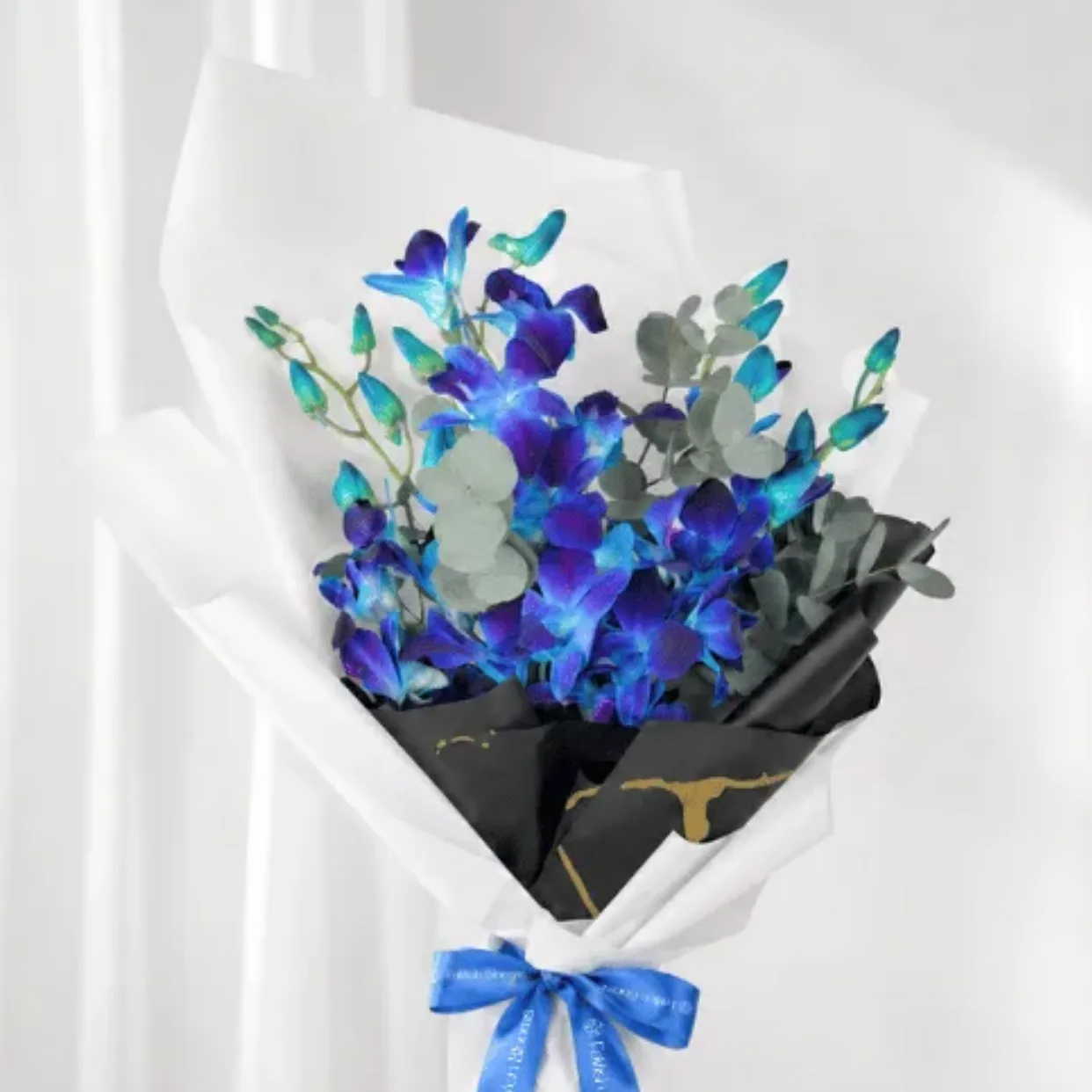 Dad Appreciation Blue Orchid Bouquet
