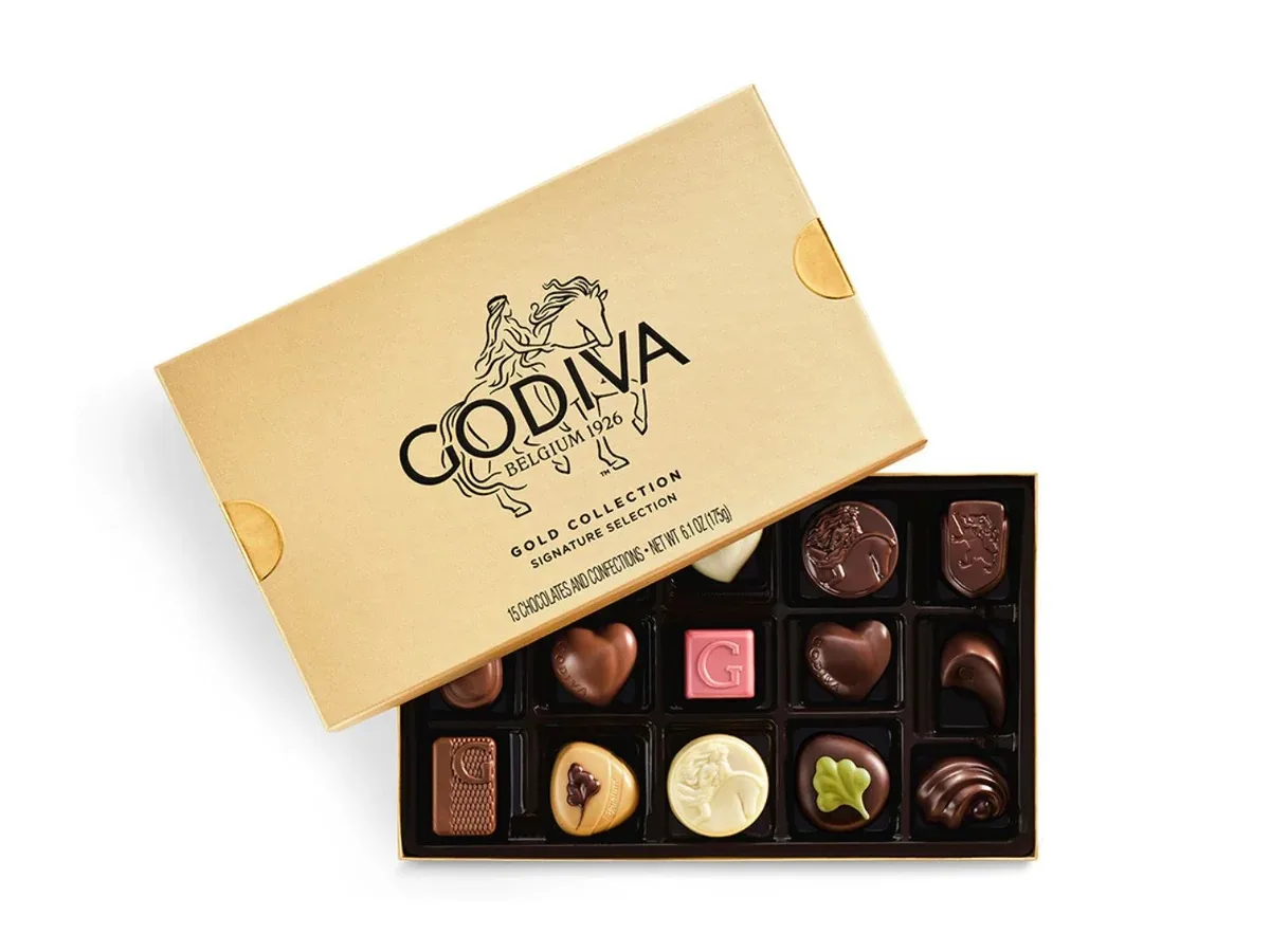 Godiva Gold Gift Box with 15 assorted Belgian chocolates for luxury gifting