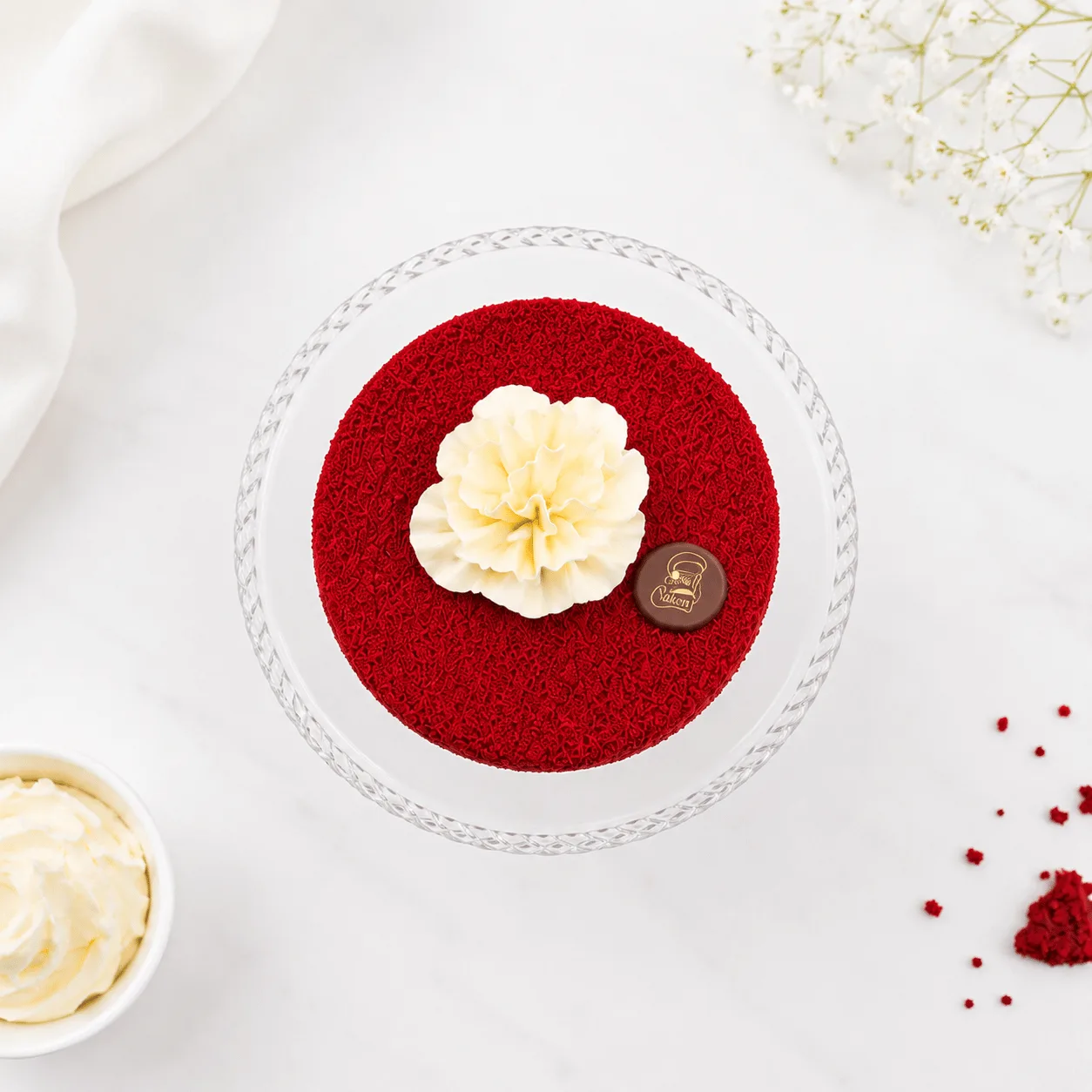 Elegant mini red velvet celebration cake for special occasions and desserts